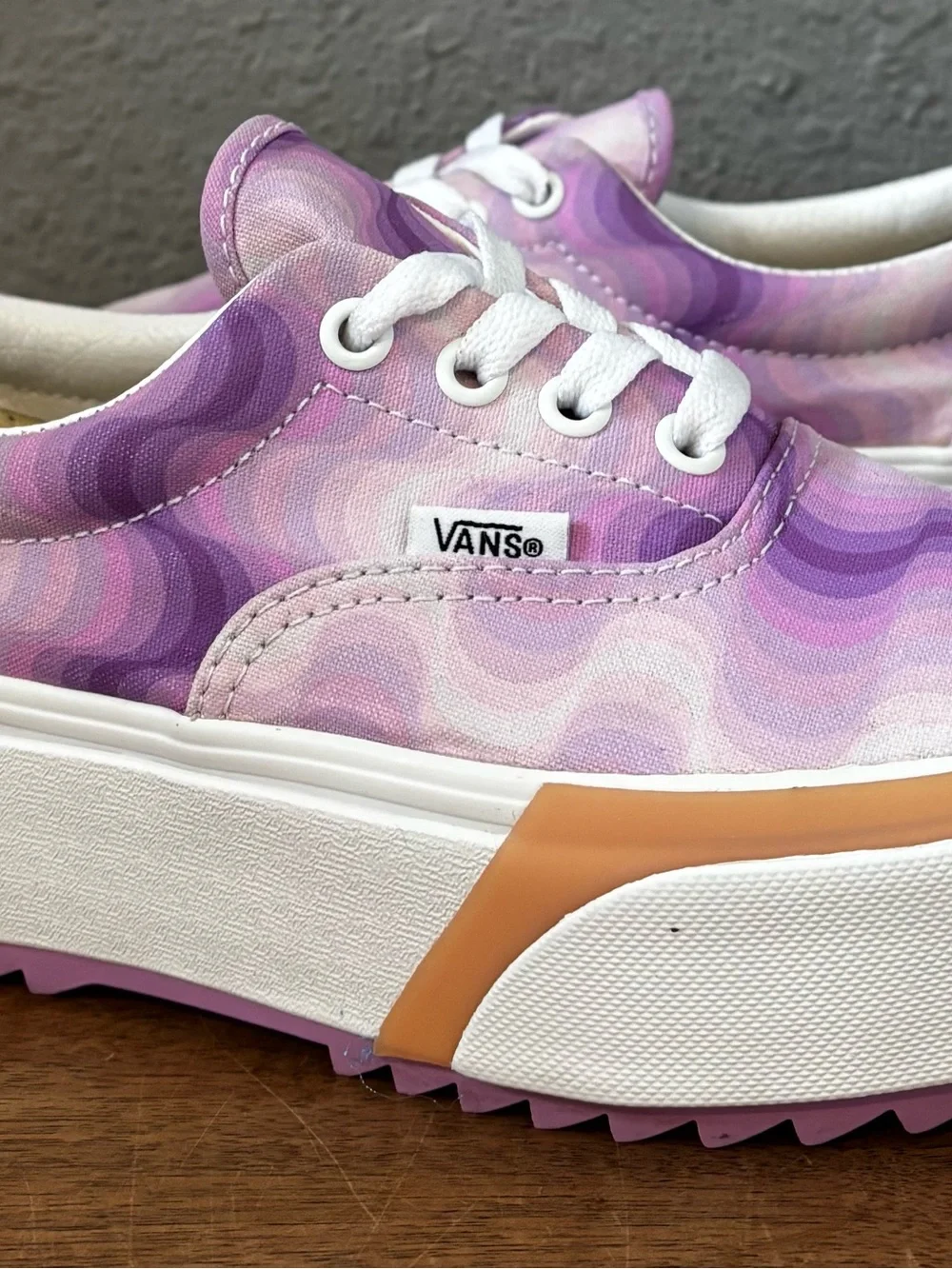 Vans Pink & Lavender Wave Pattern Platform Sneakers 7.5